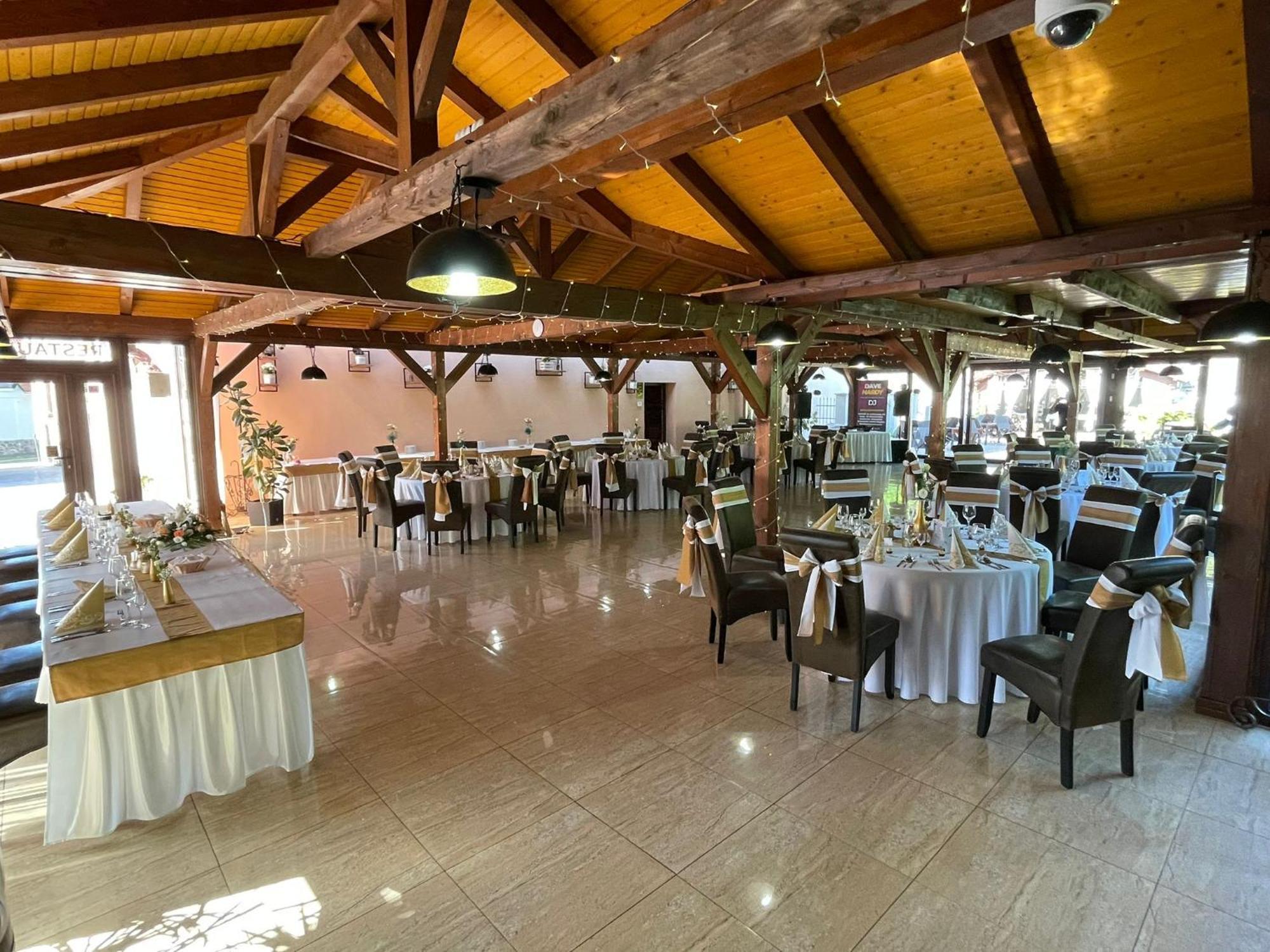 Penzion Bebek Filakovo المظهر الخارجي الصورة
